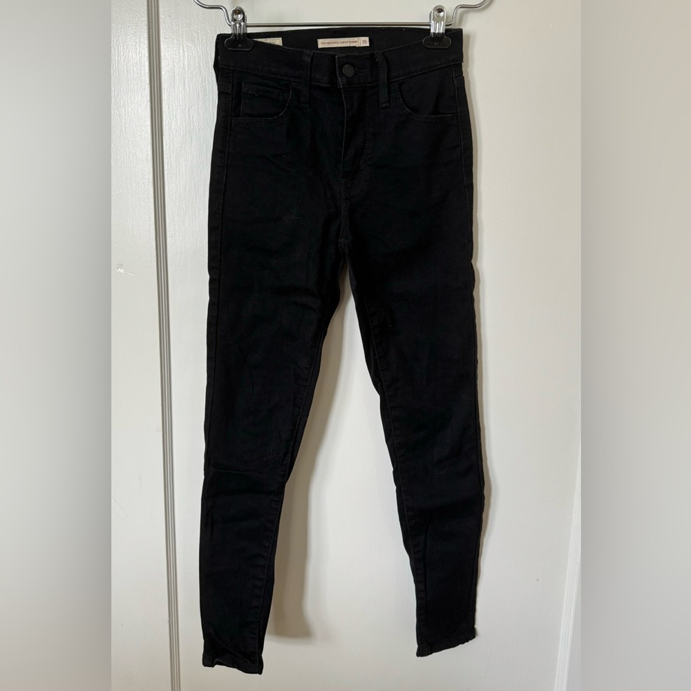 Levi’s 720 High Rise Super Skinny Denim Jeans